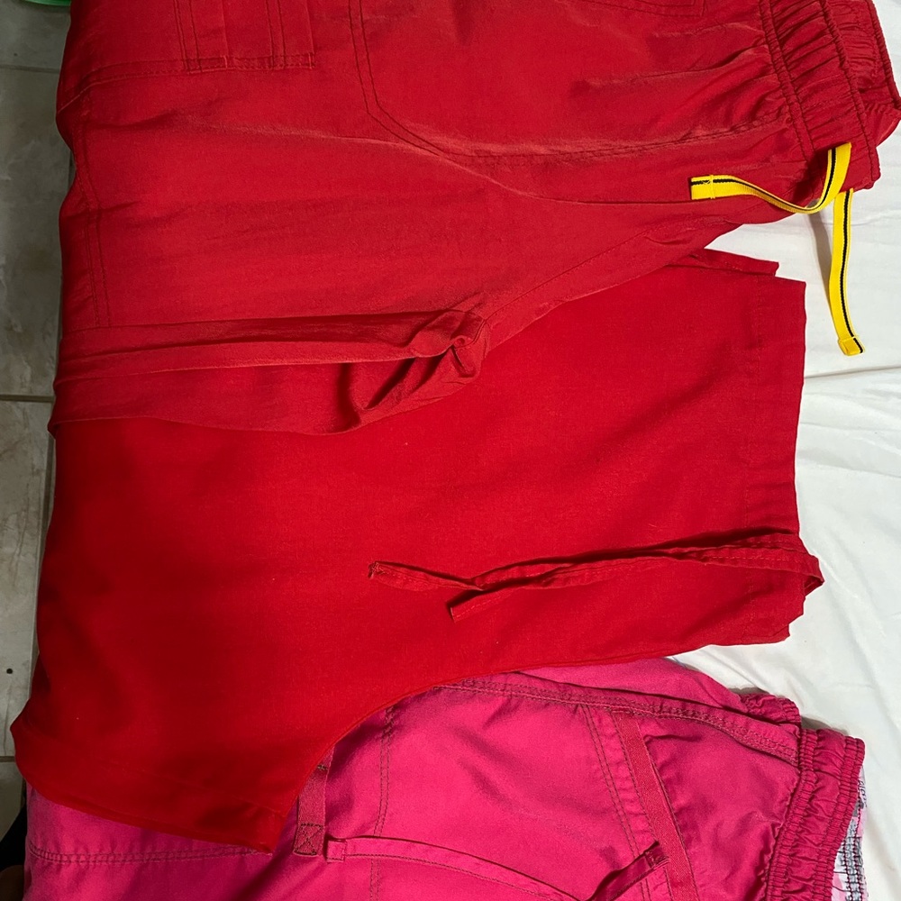 Scrub pants(sizes M)